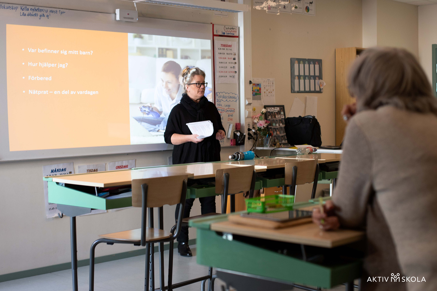 Föreläsare Martina Söderholm har en bakgrund inom vård och omsorg och har jobbat i många år med barn och vuxna med neuropsykiatriska funktionshinder.